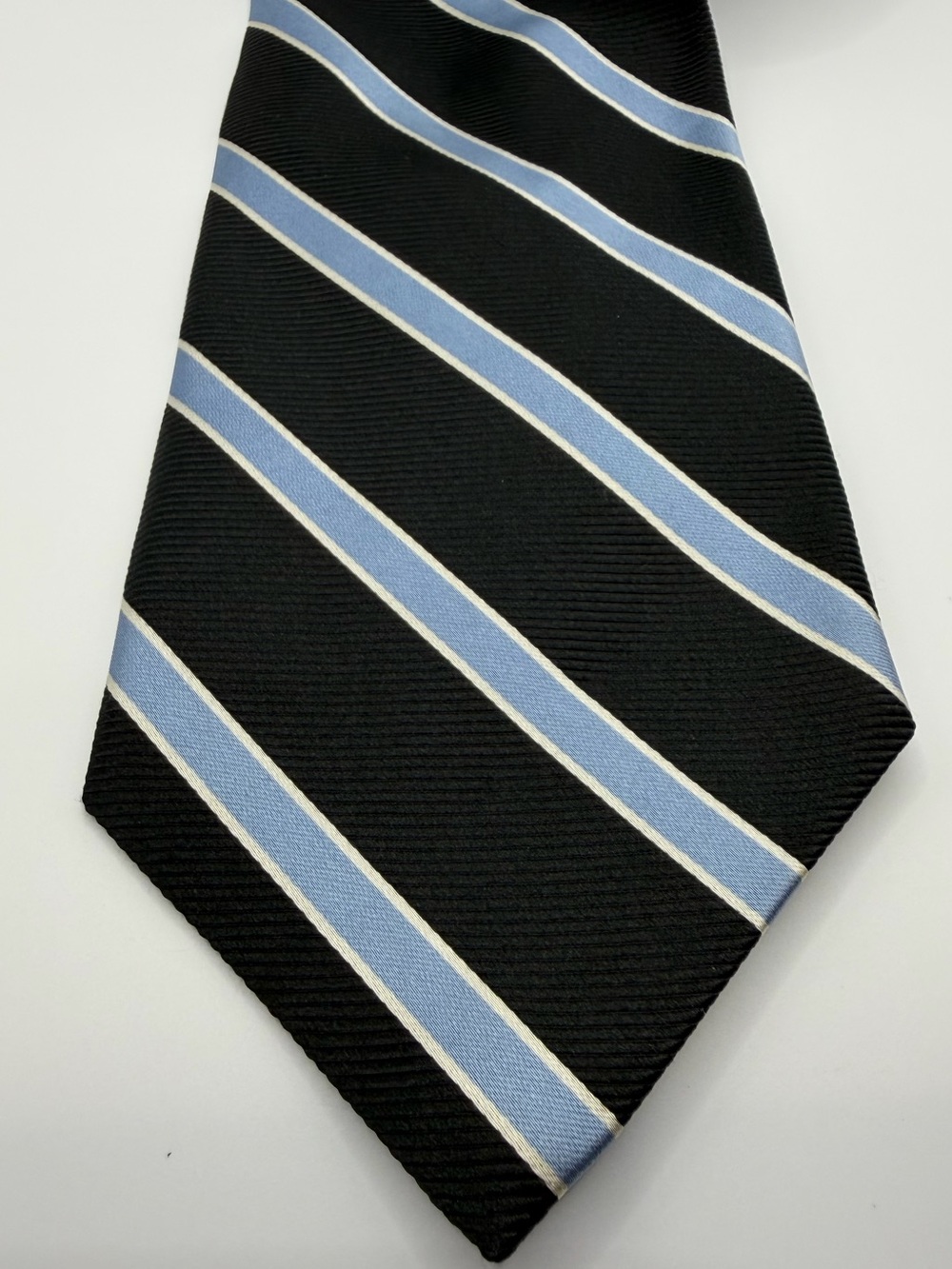 Brooks Brothers Men’s Silk Black Light Blue Ribbed Textured Diagonal Stripe Tie - Picture 2 of 5